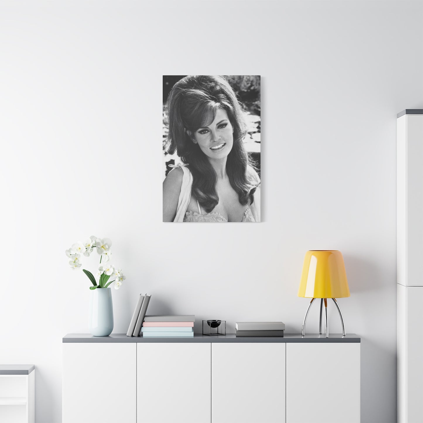 Raquel Welch Wall Art & Canvas Prints